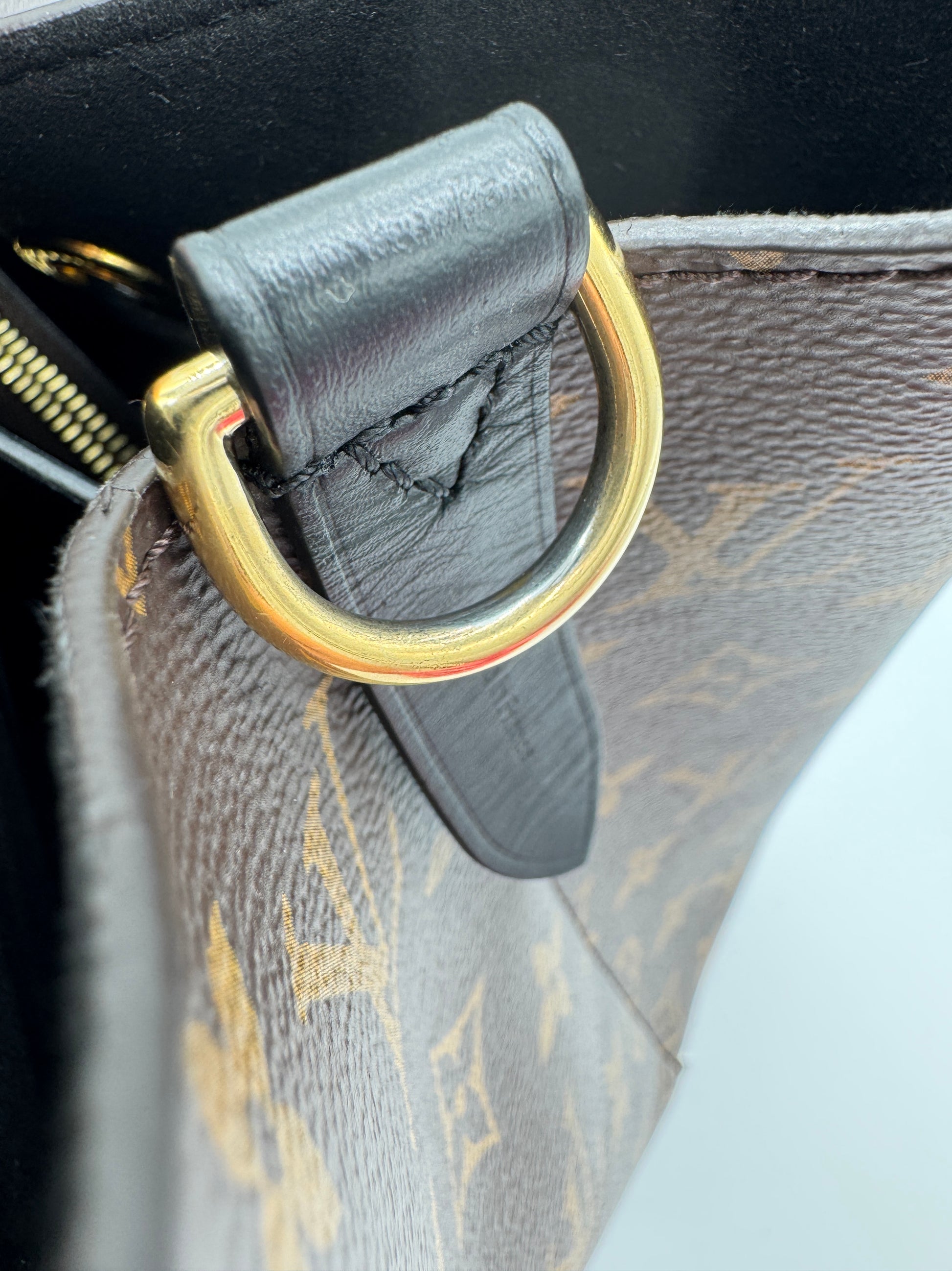 Louis Vuitton NeoNoe MM