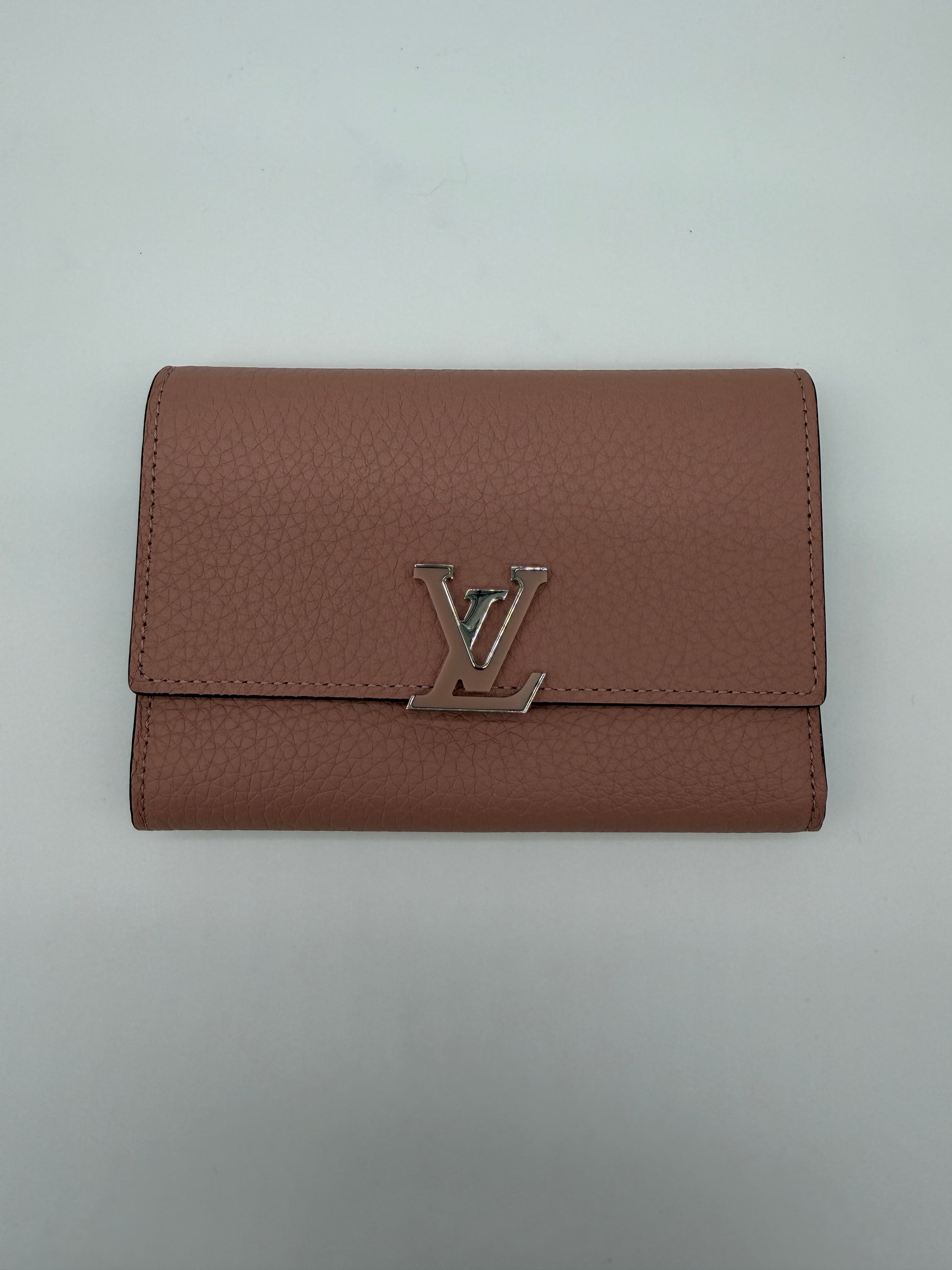 Louis Vuitton Capucines Pink Wallet