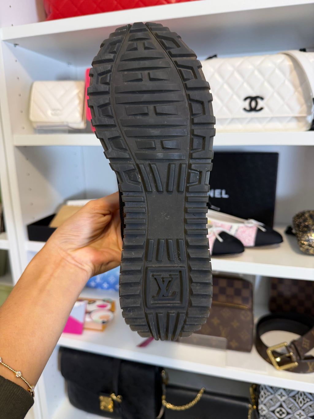 Louis Vuitton Runaway Sneakers Size 36.5