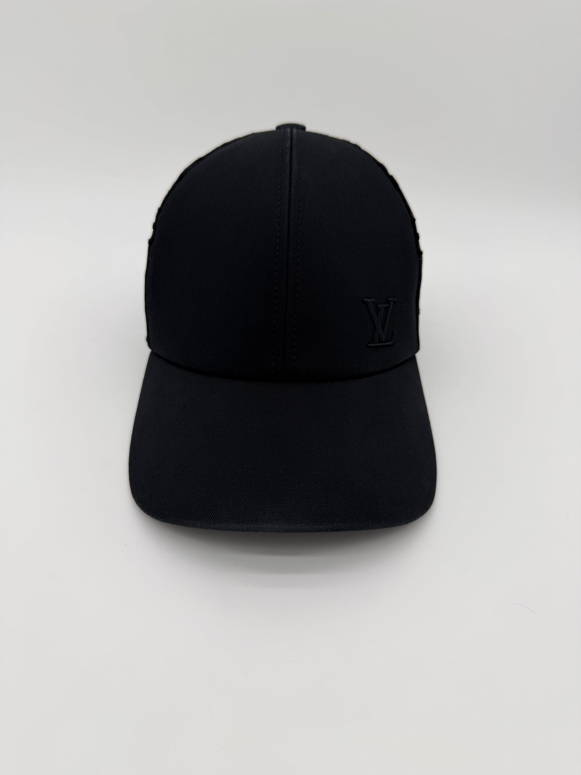Louis Vuitton Mesh Monogram Baseball Cap Size 60