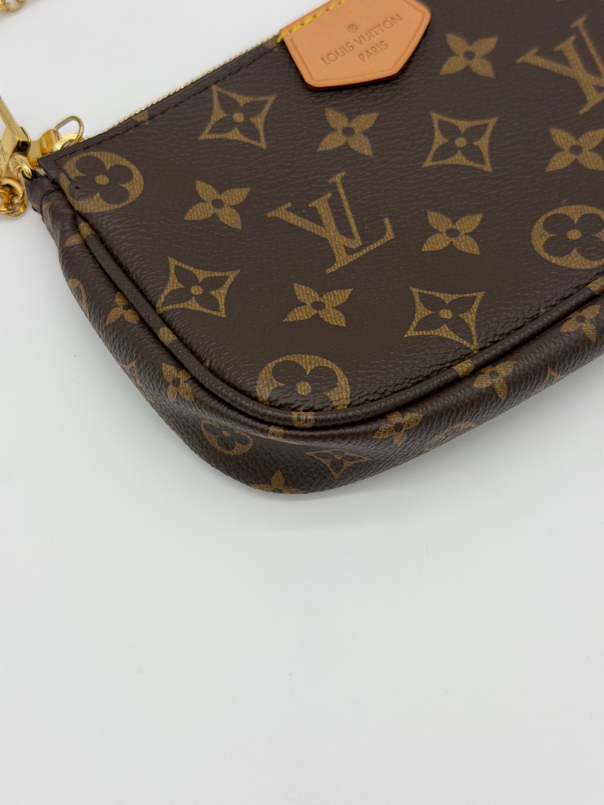 Louis Vuitton Monogram Small Pochette with chain