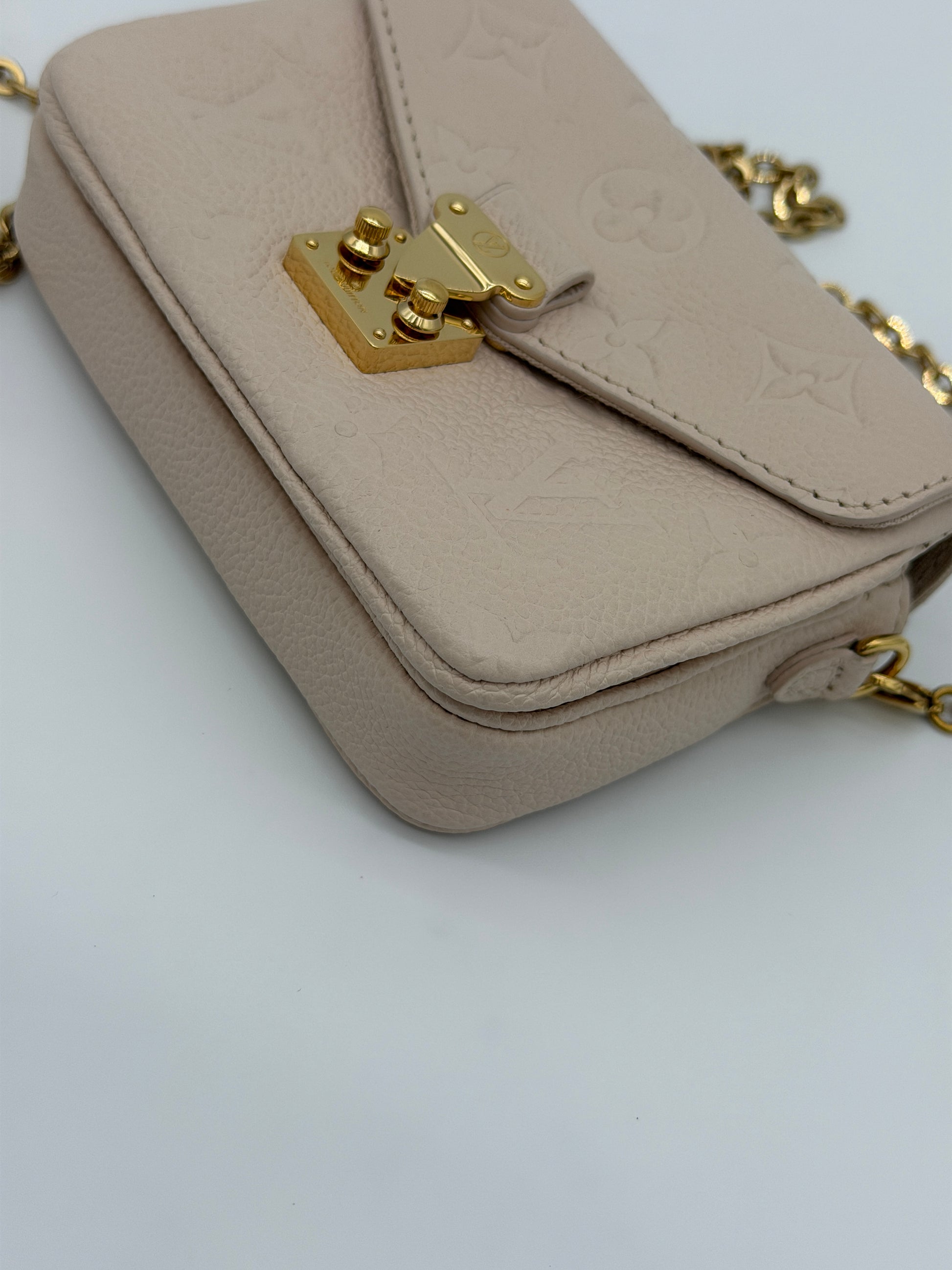 Louis Vuitton Micro Metis Empreinte