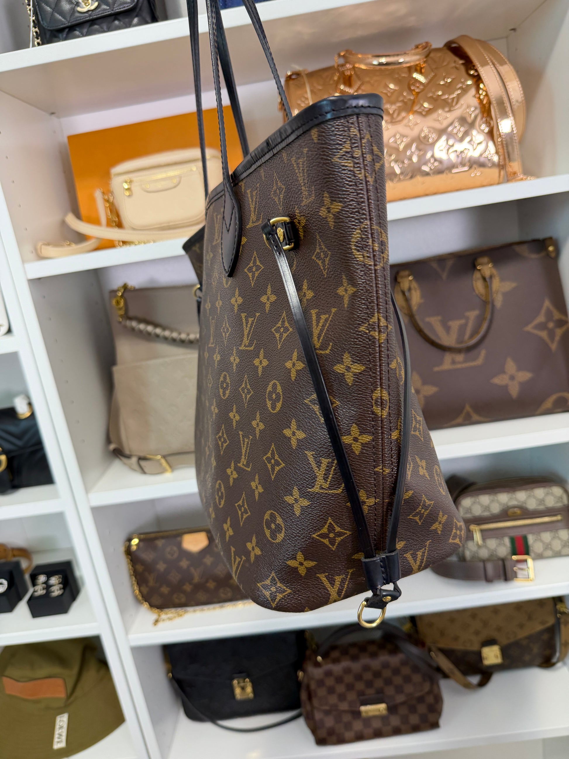 Louis Vuitton Neverfull MM My World Tour