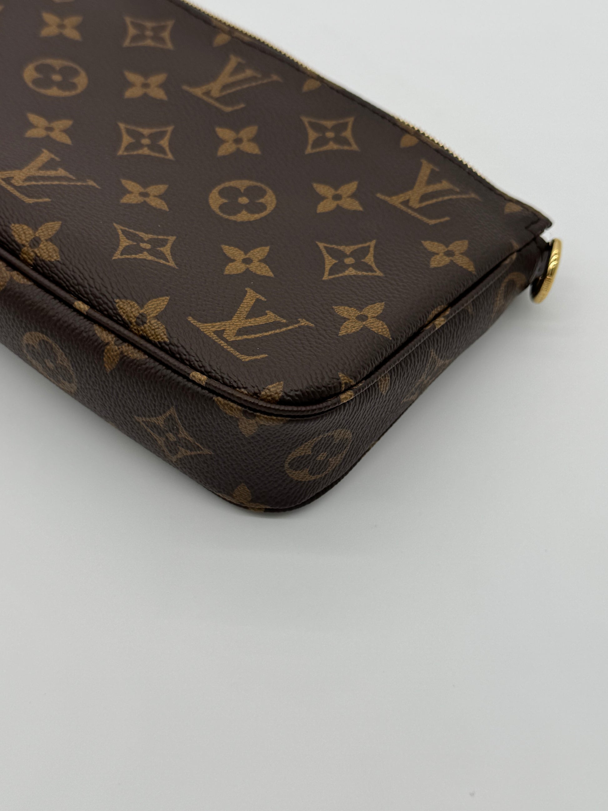 Louis Vuitton New Model Pochette Accesoires