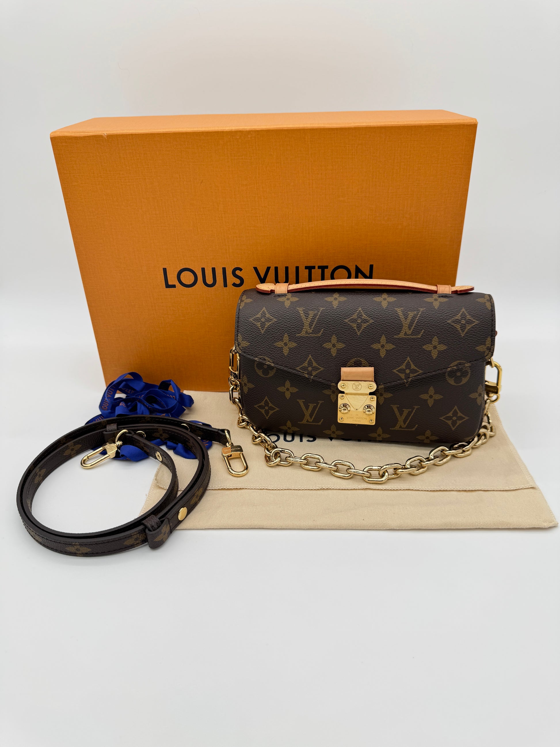 Louis Vuitton Pochette Métis East West
