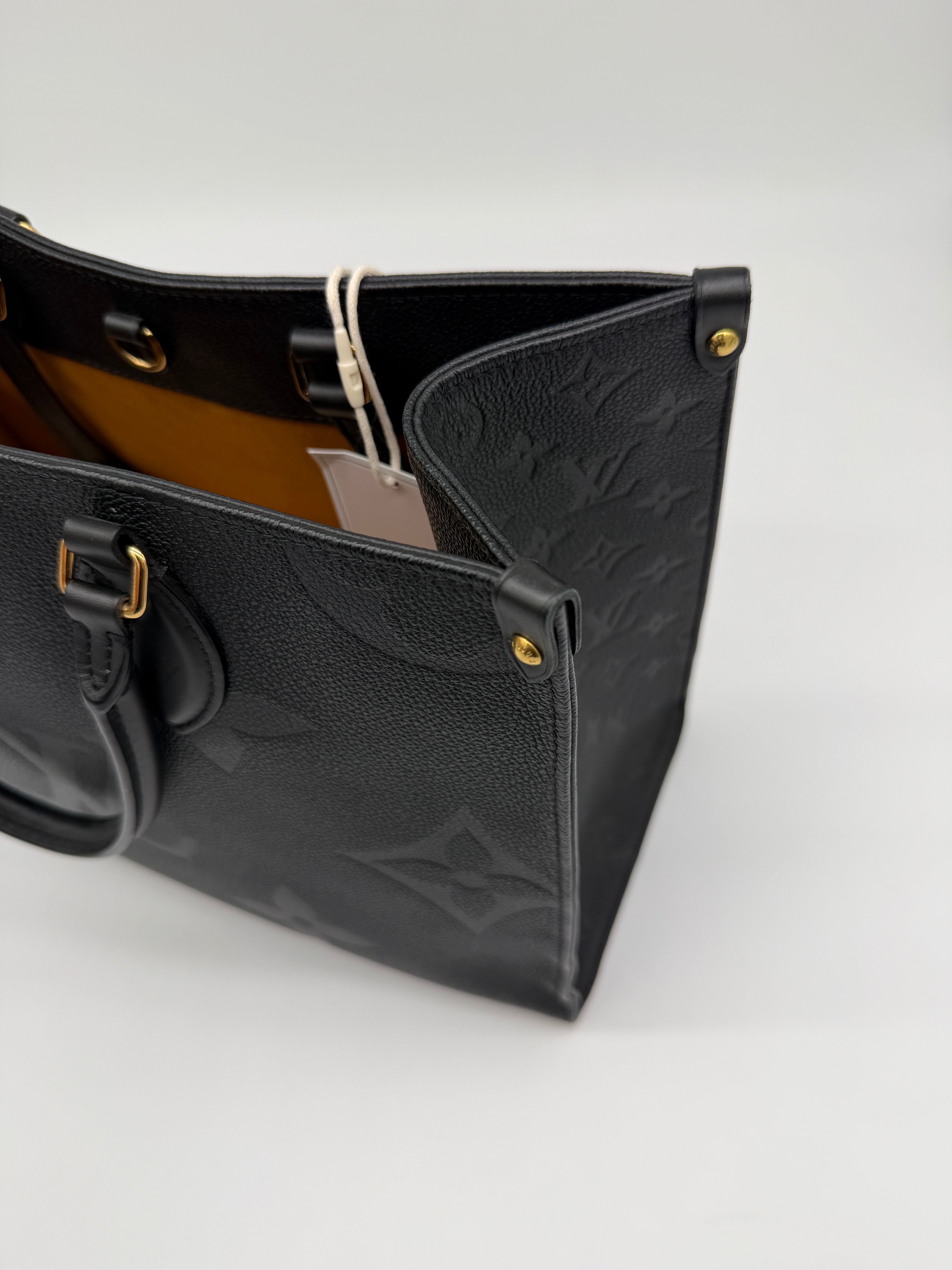 Louis Vuitton OnTheGo MM Black Empreinte