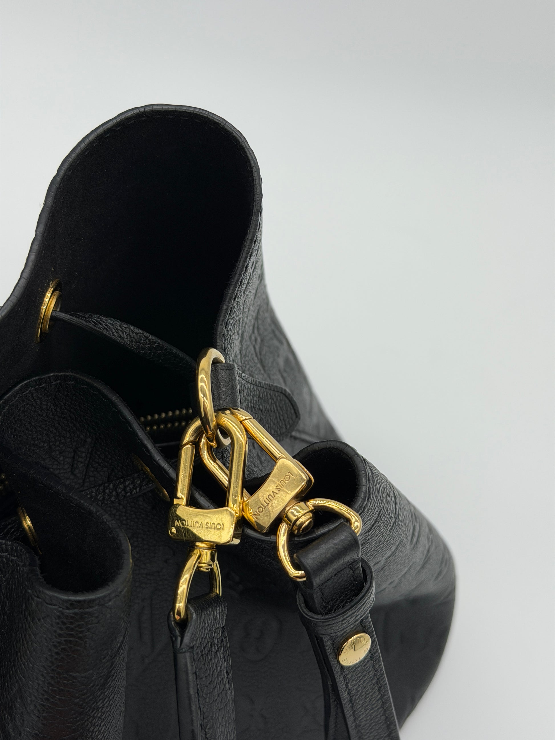 Louis Vuitton Neonoe MM Black Empreinte