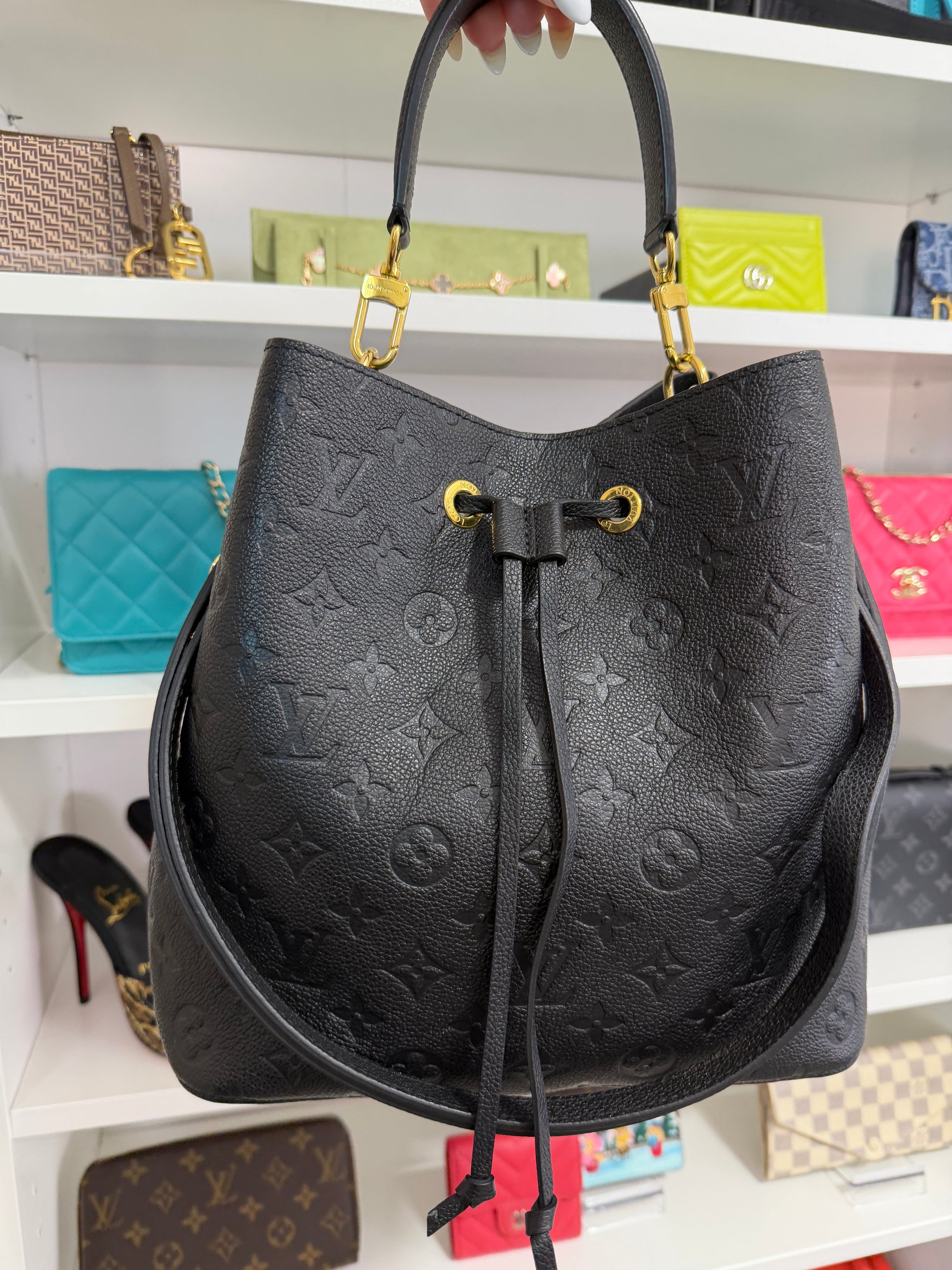 Louis Vuitton Neonoe MM Black Empreinte