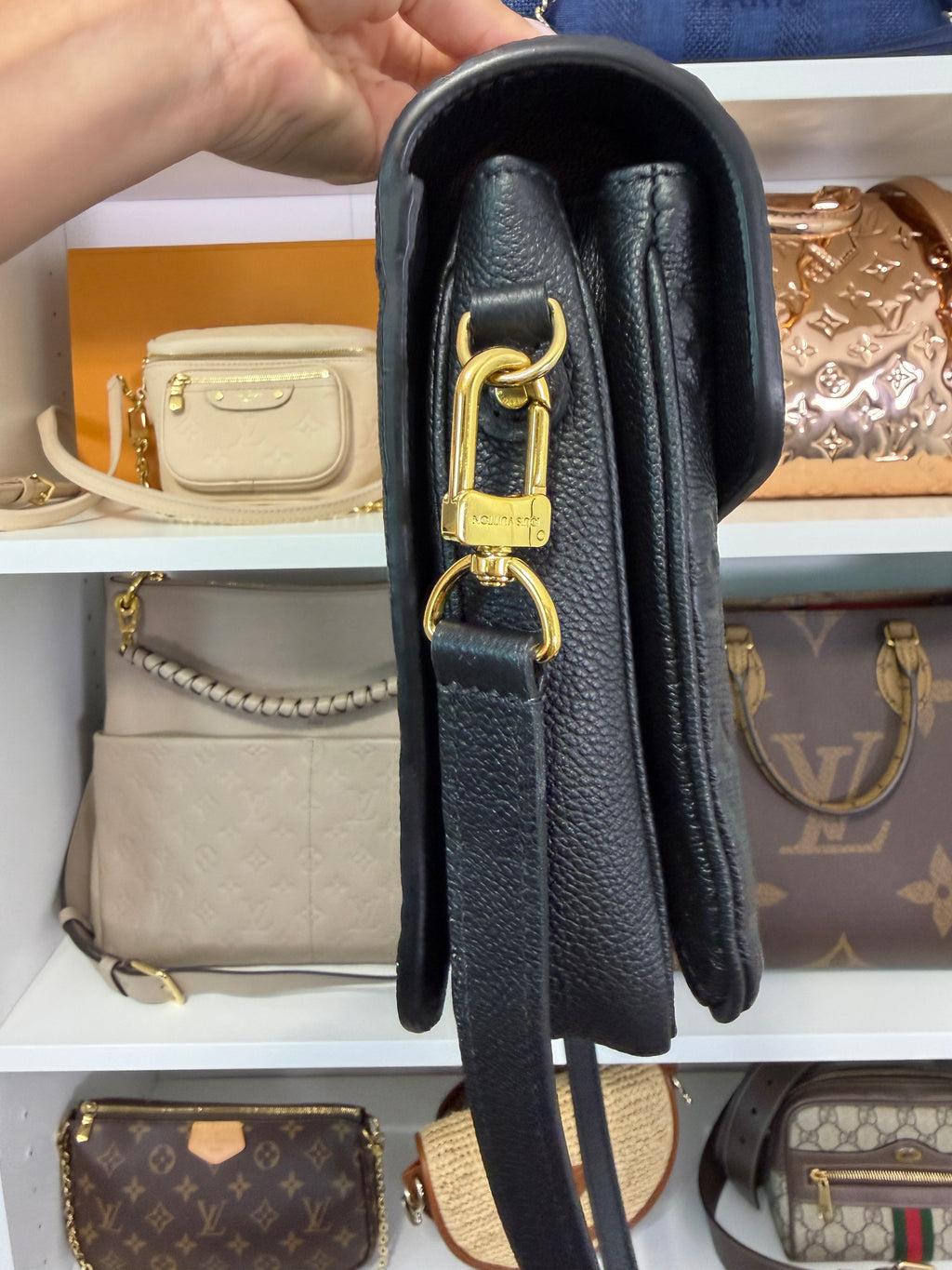 Louis Vuitton Black Empreinte Pochette Métis