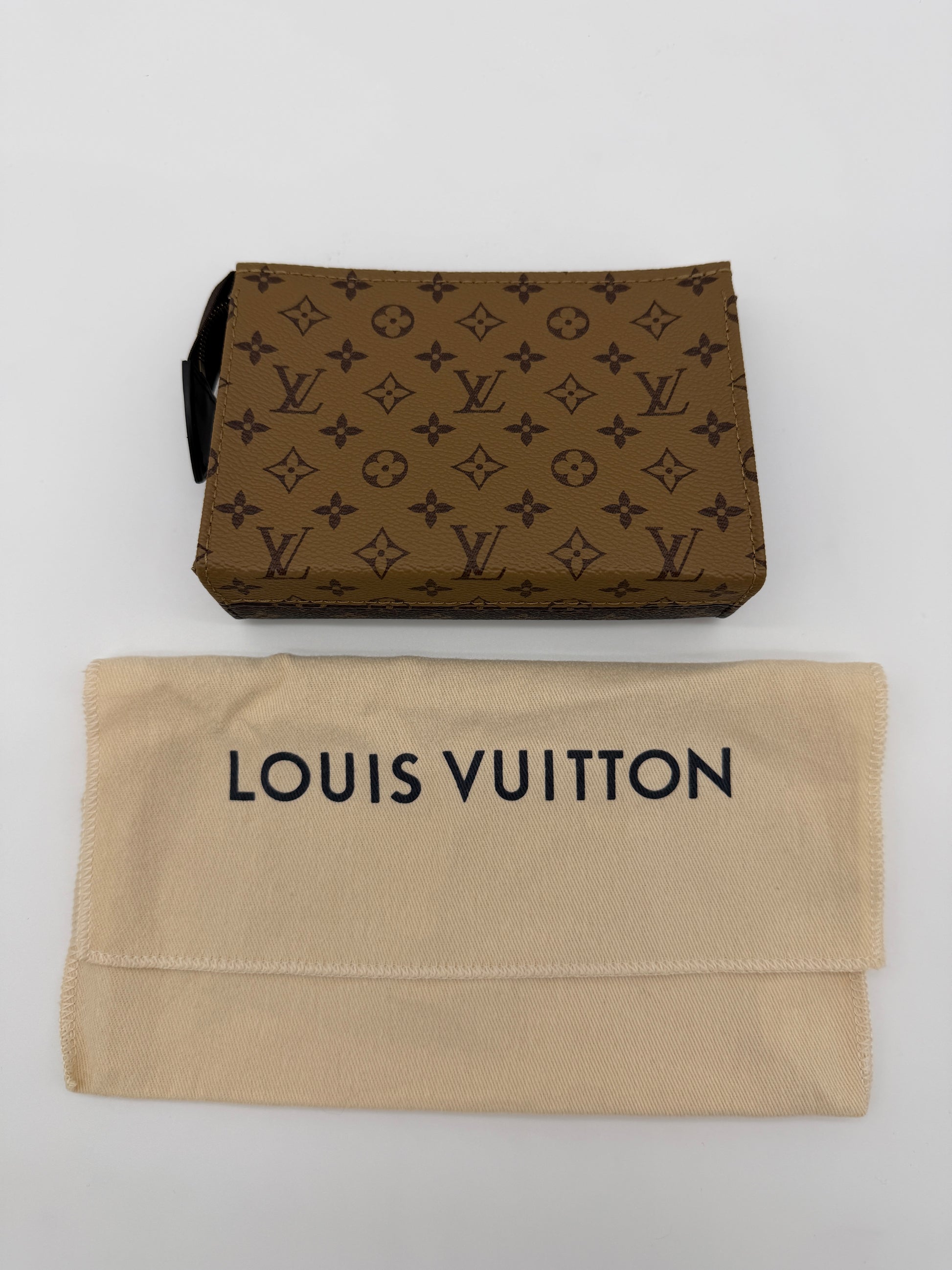 Louis Vuitton Reverse Monogram Toiletry 15