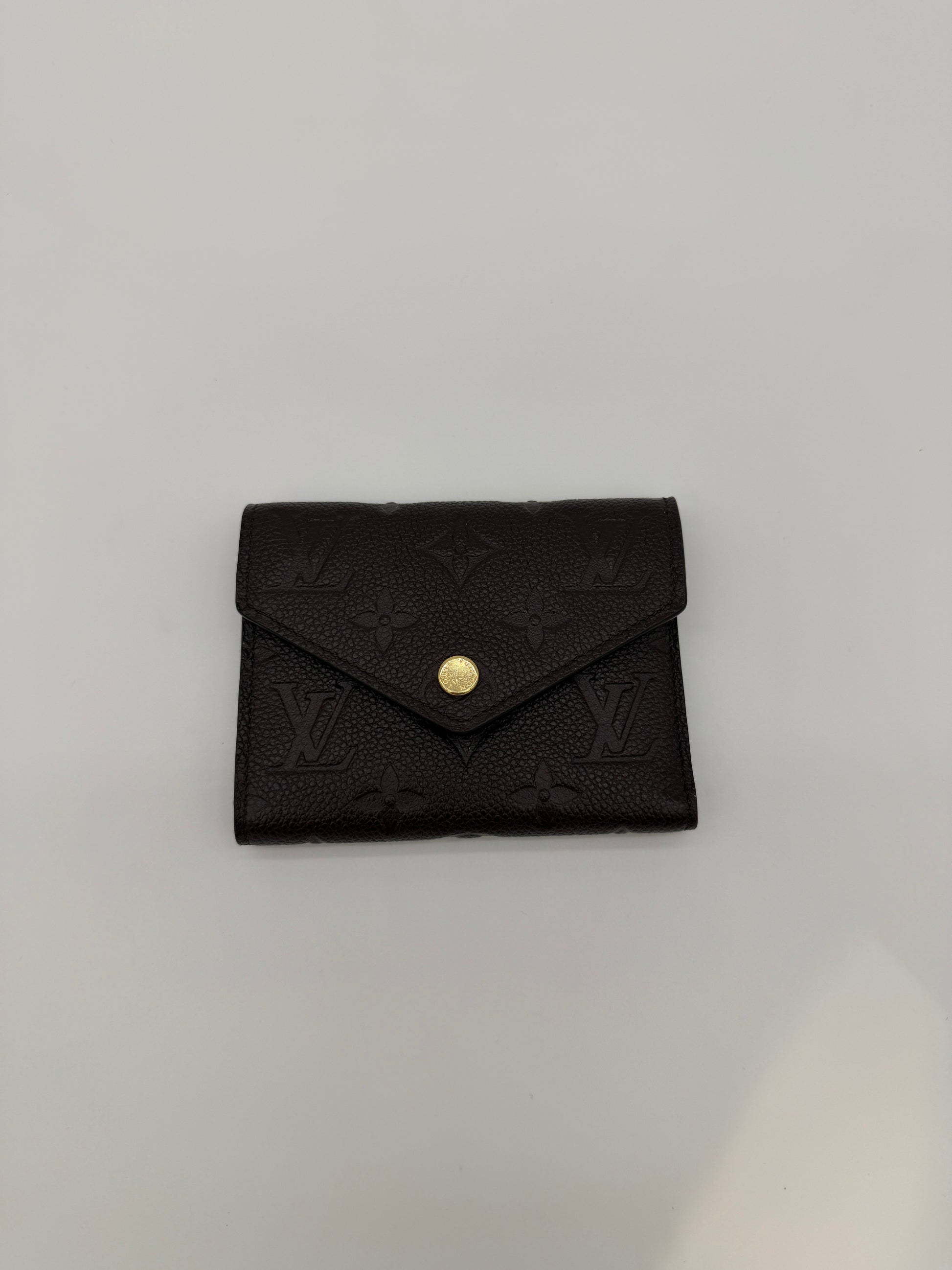 Louis Vuitton Victorine Chocolate Empreinte