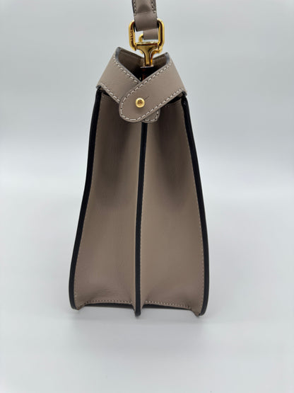 Fendi Peekaboo ISeeU Medium