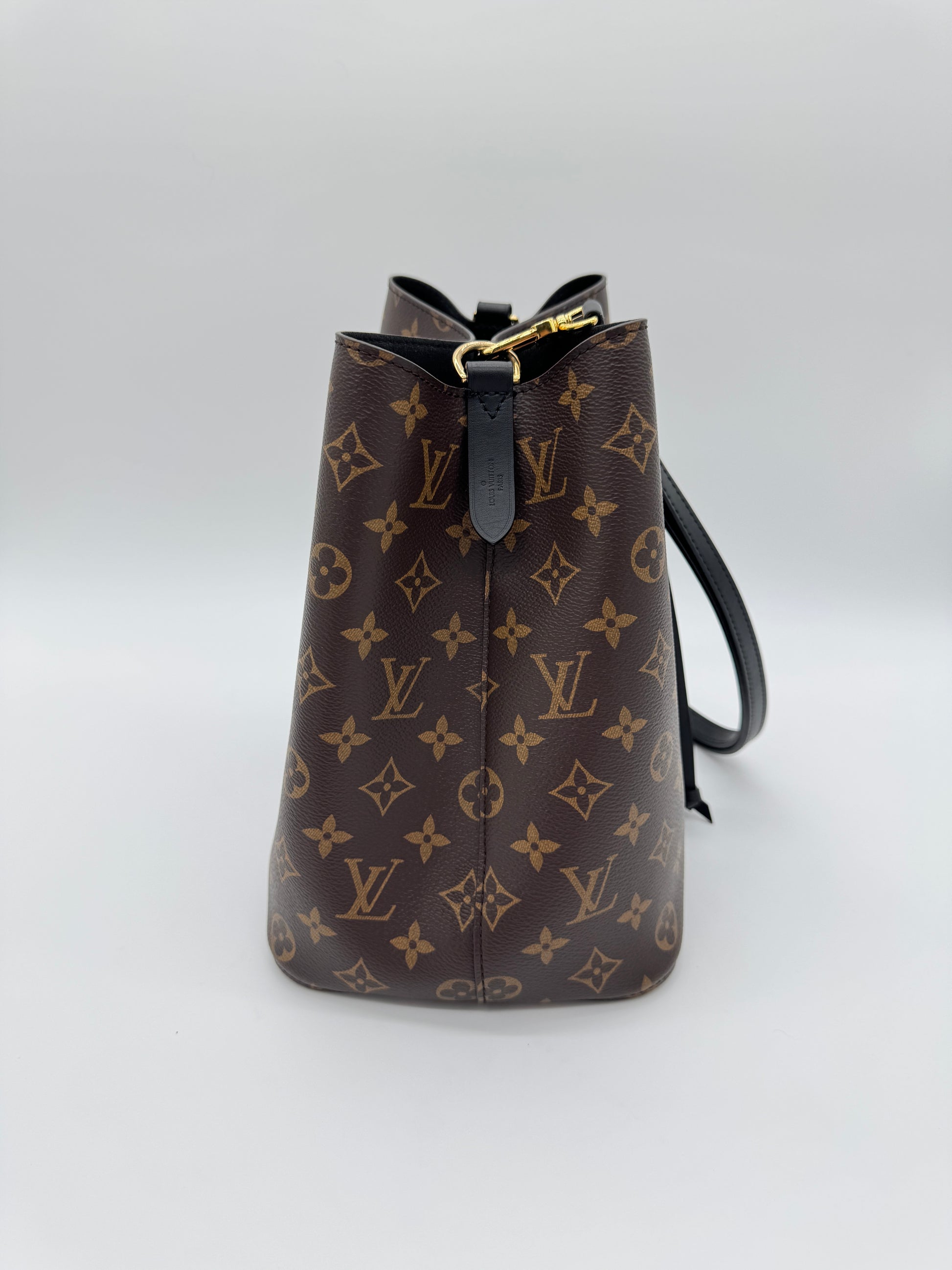Louis Vuitton NeoNoe MM