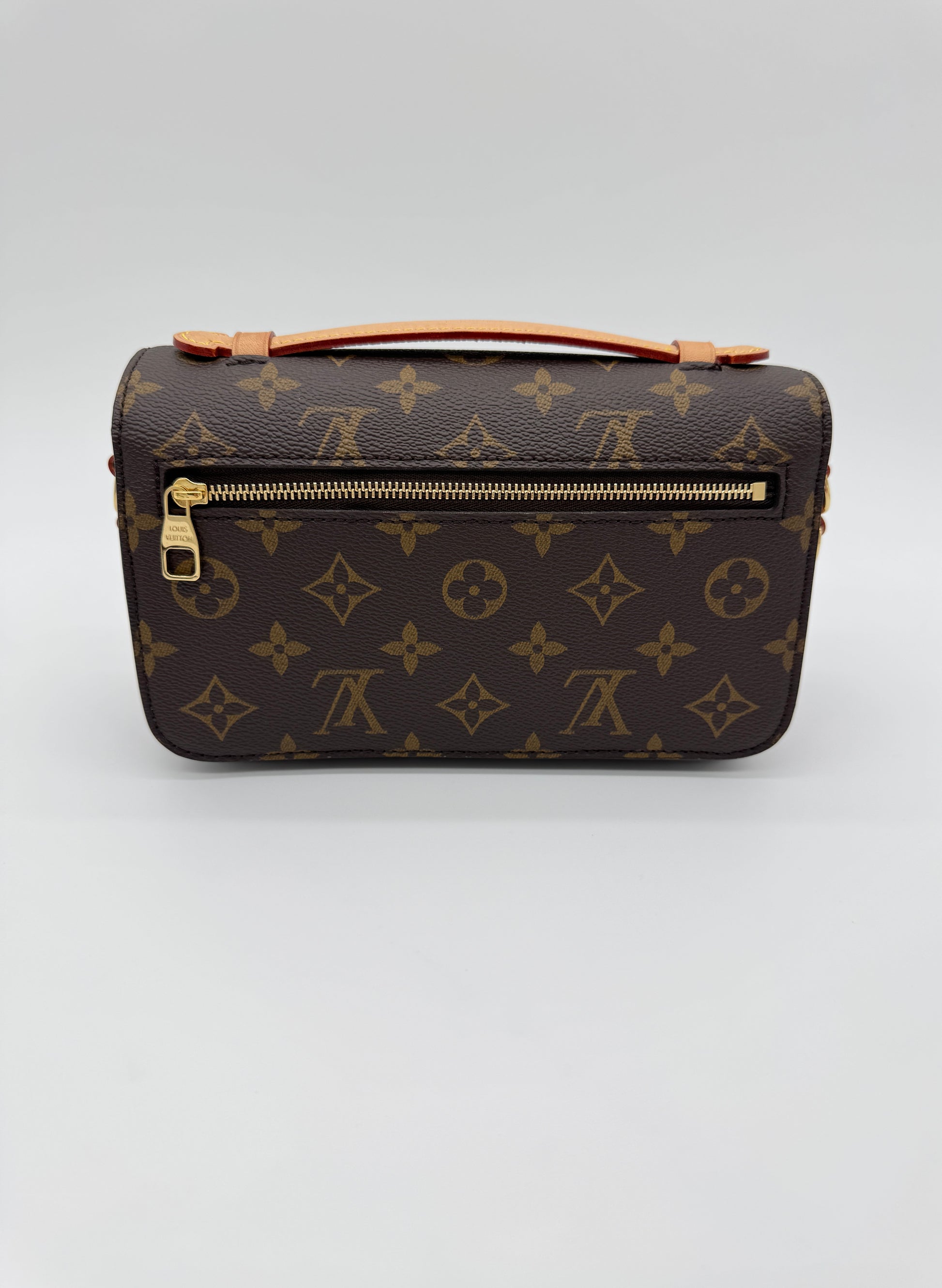 Louis Vuitton Pochette Métis East West