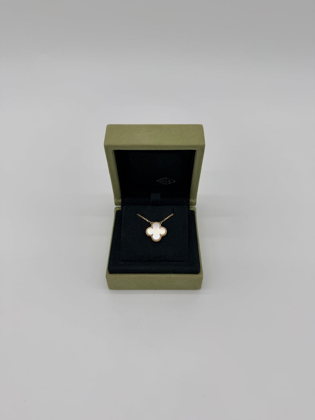 Van Cleef & Arpels Vintage Alhambra Mother of Pearl Necklace