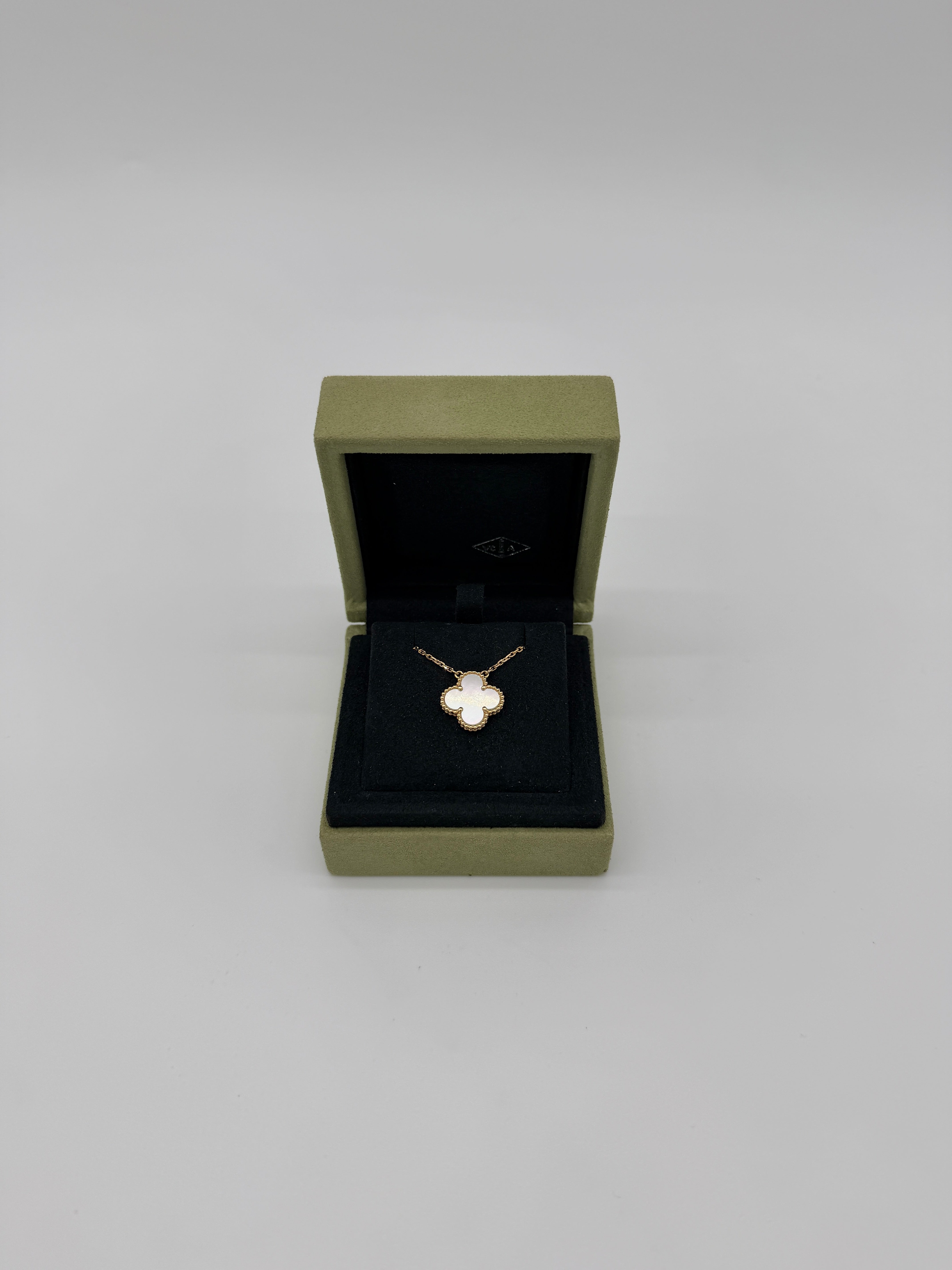 Van Cleef & Arpels Vintage Alhambra Mother of Pearl Necklace
