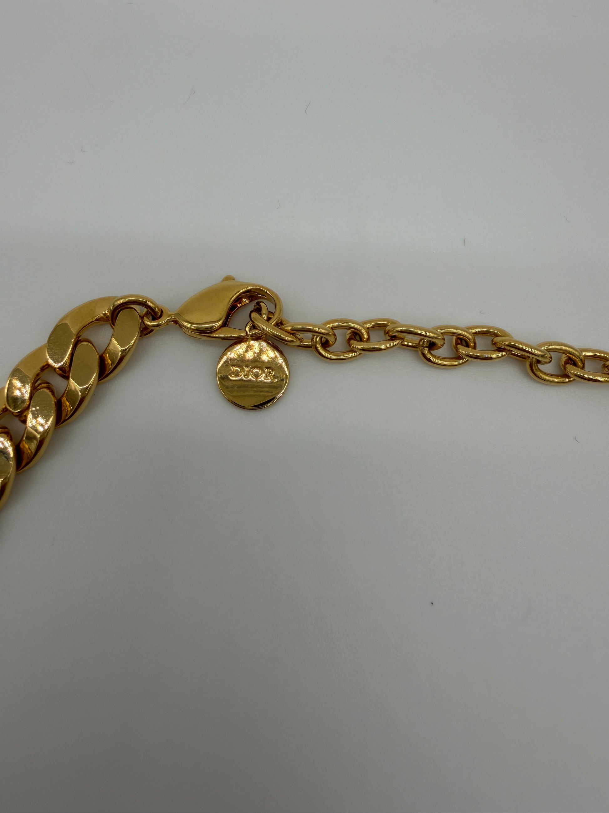 Christian Dior 30 Montaigne Short Necklace