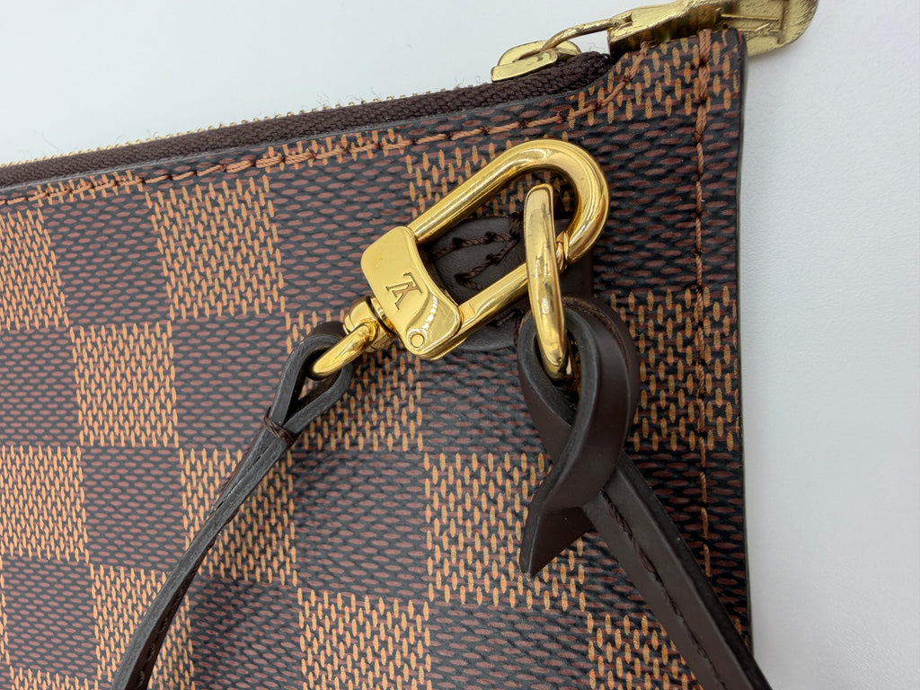 Louis Vuitton Damier Ebene Neverfull Pochette