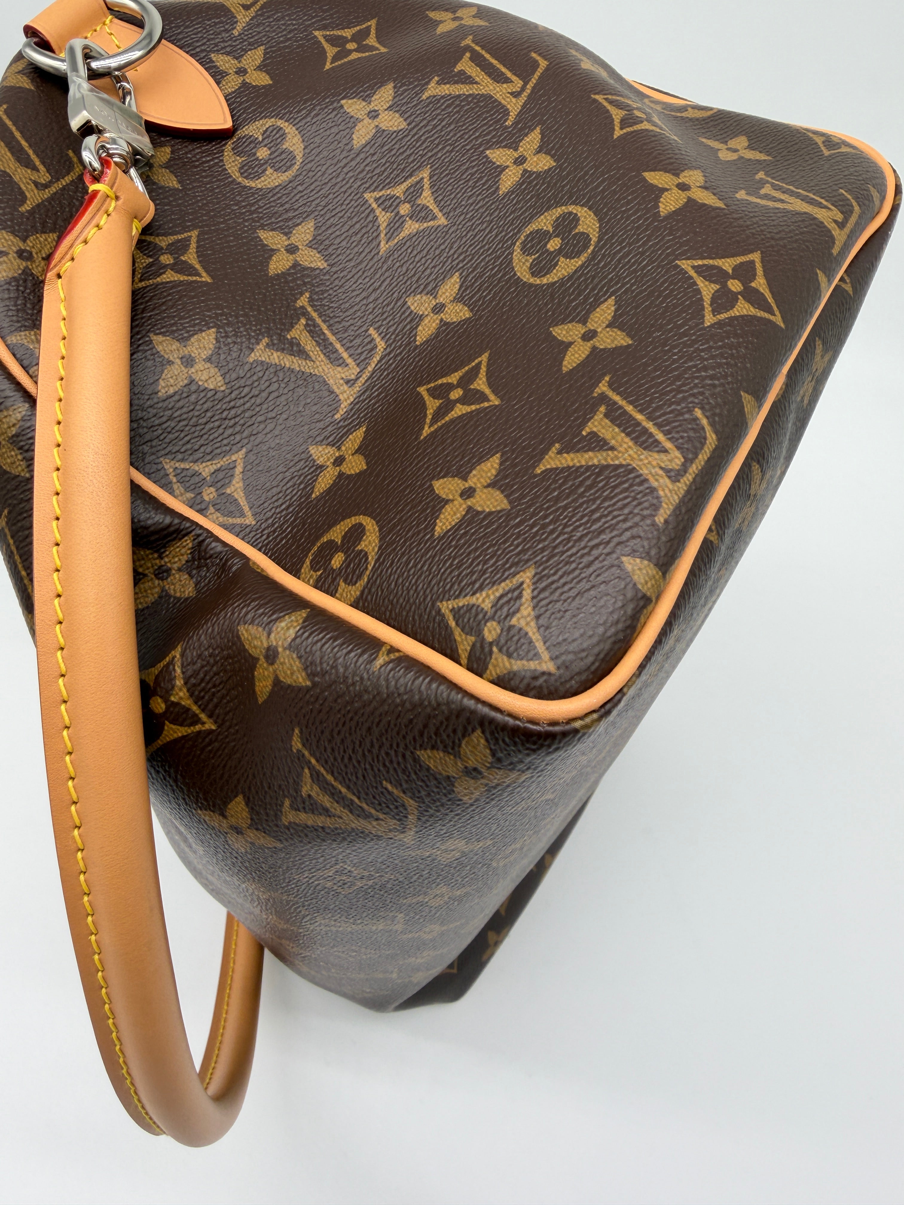 Louis Vuitton Speedy Soft 30 NYC 57th