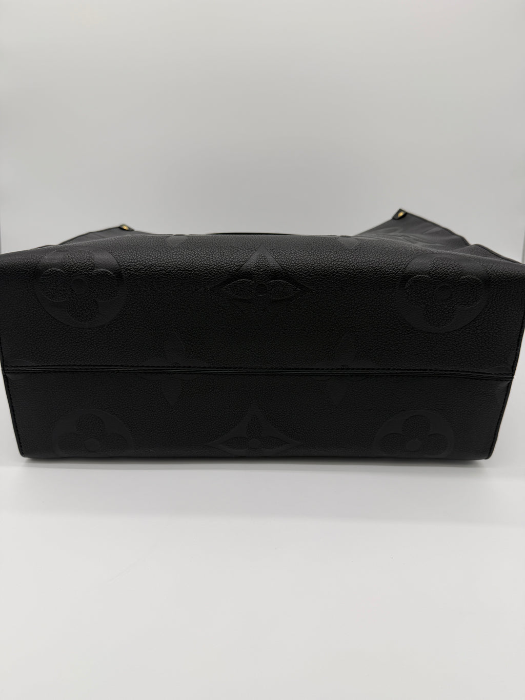 Louis Vuitton OnTheGo GM Empreinte Giant Black