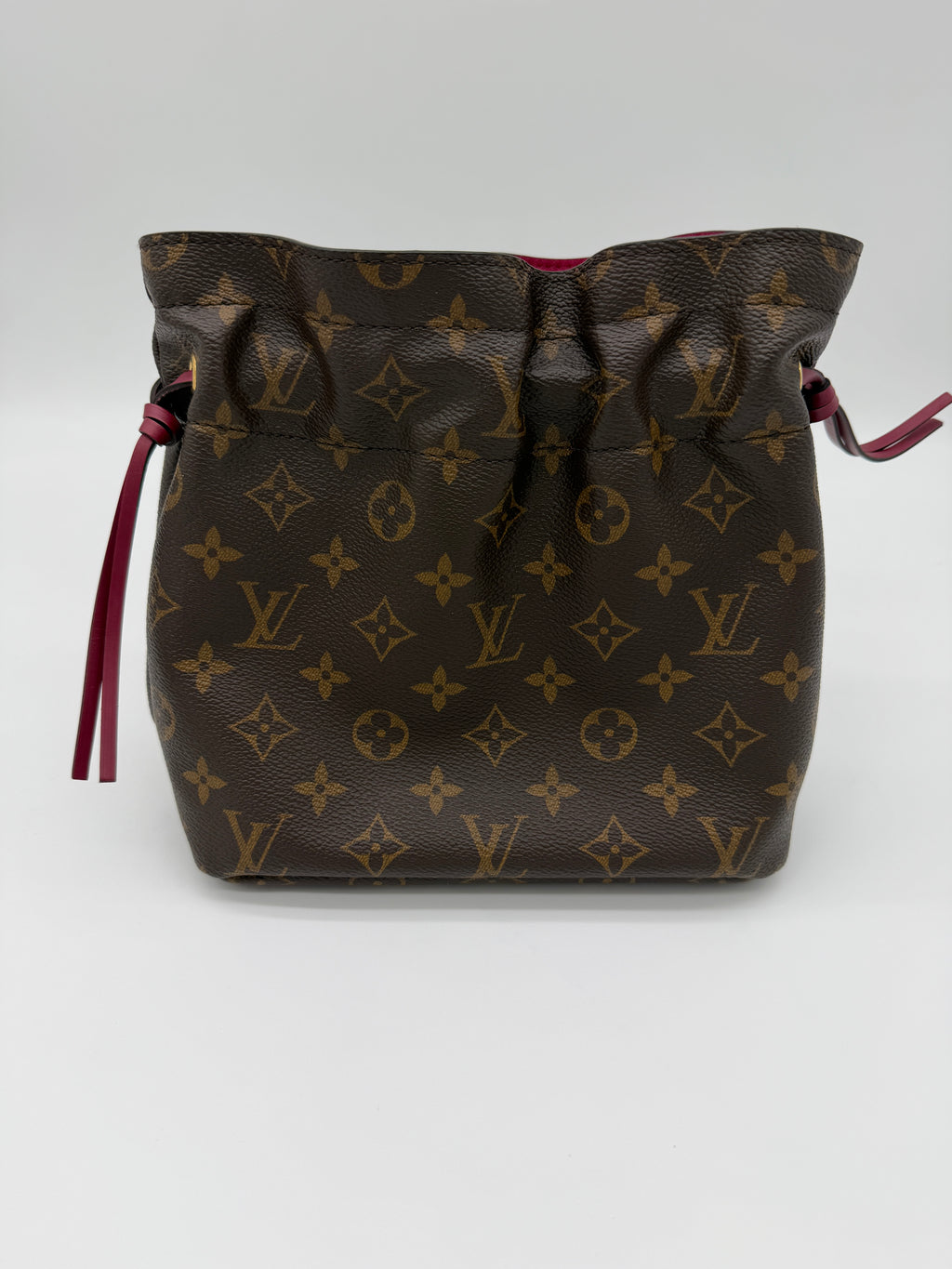 Louis Vuitton Noe Pouch