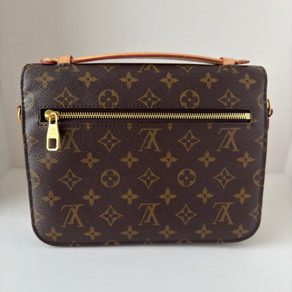 Louis Vuitton Pochette Metis Monogram