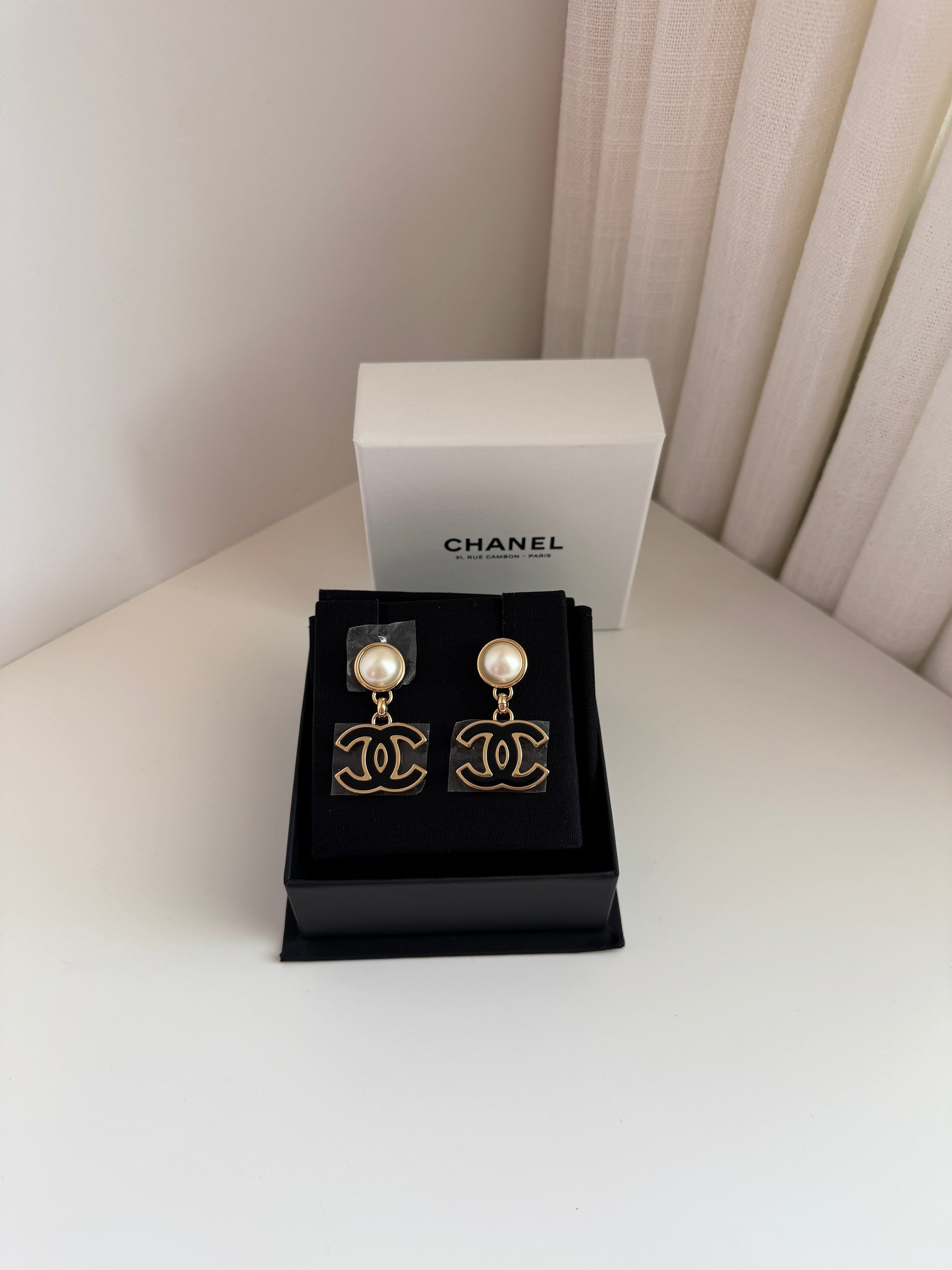 Chanel CC Pearl Earrings