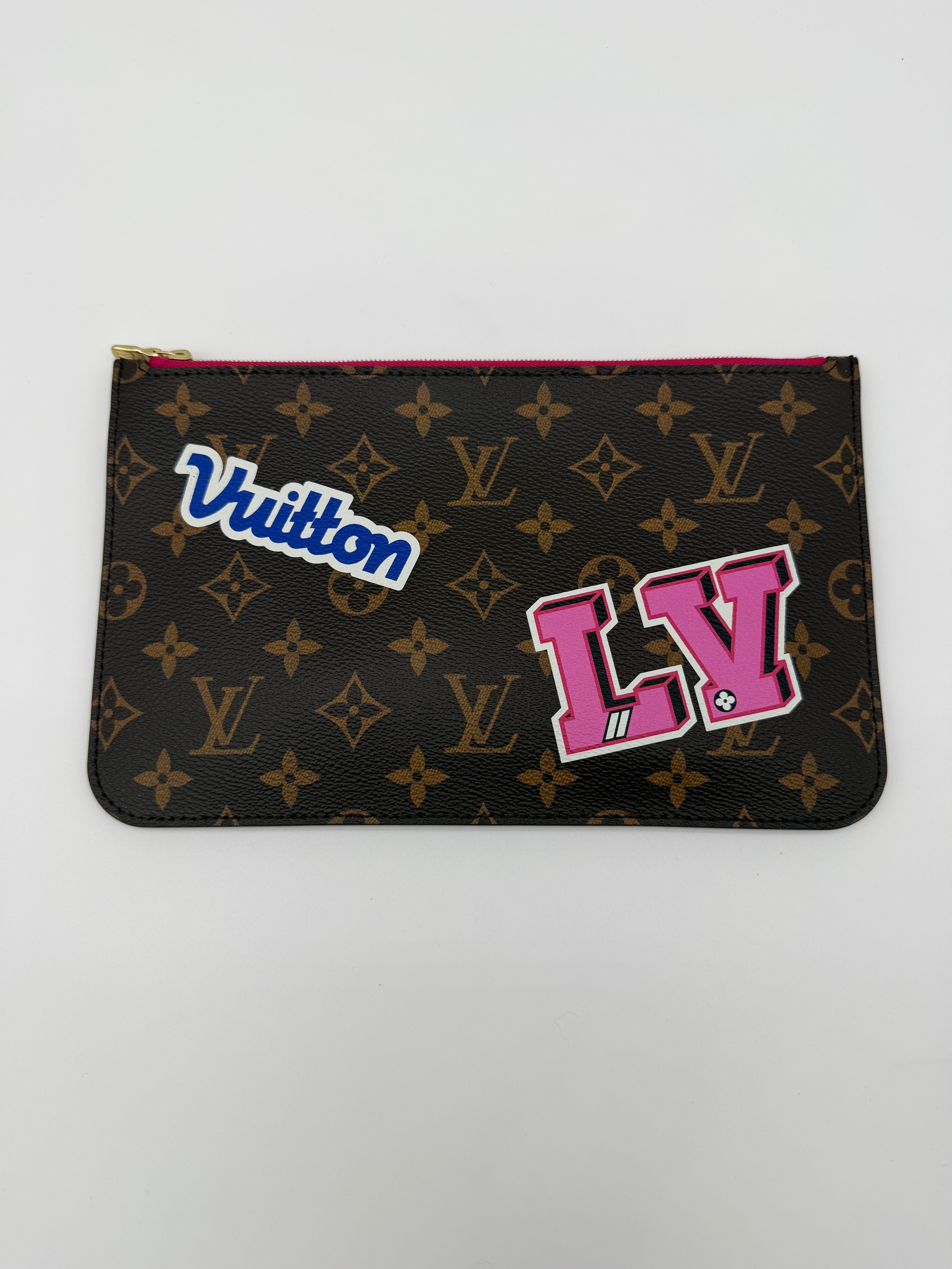 Louis Vuitton Neverfull Patches Pochette