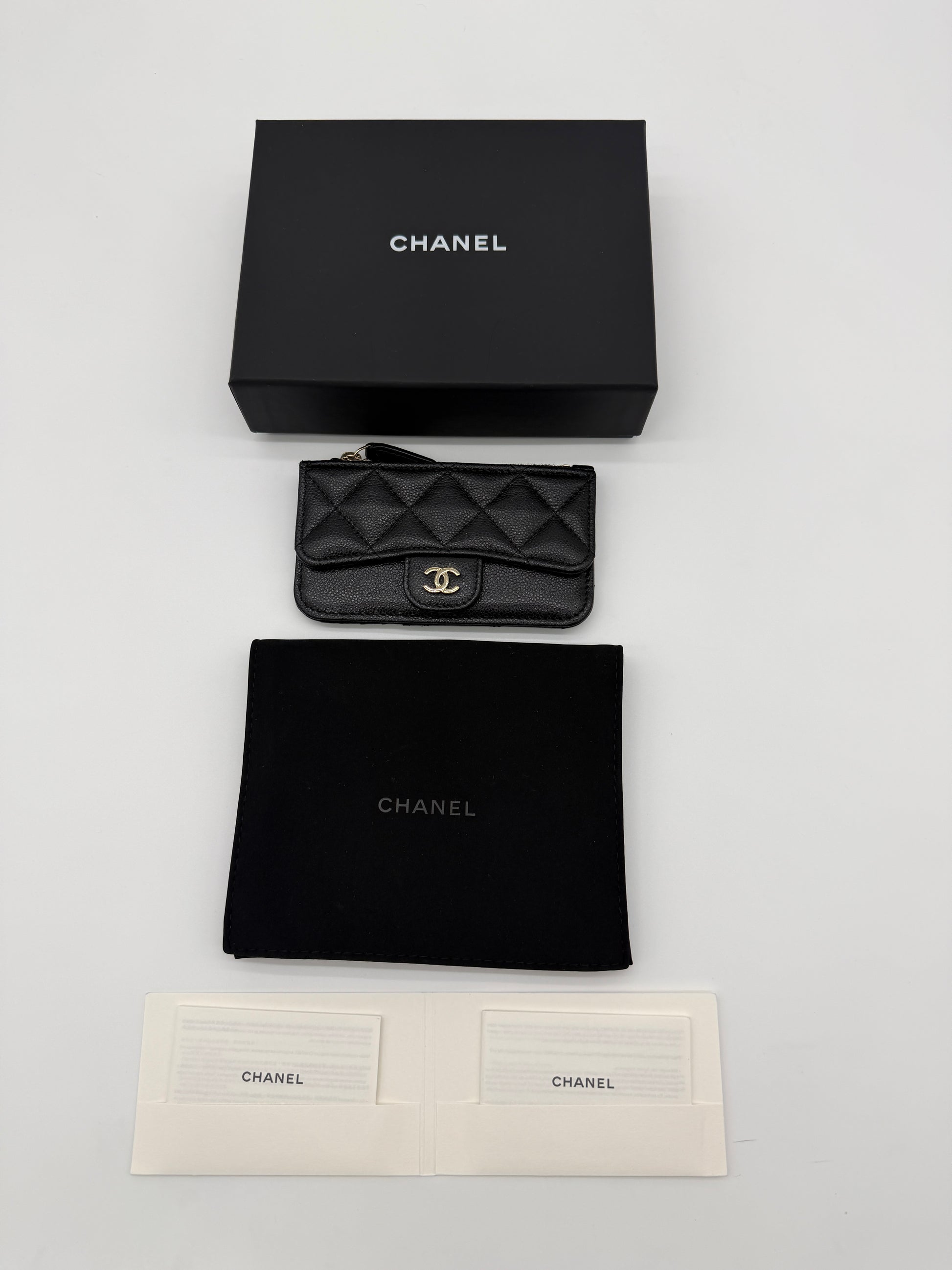 Chanel Caviar Zipped Cardholder