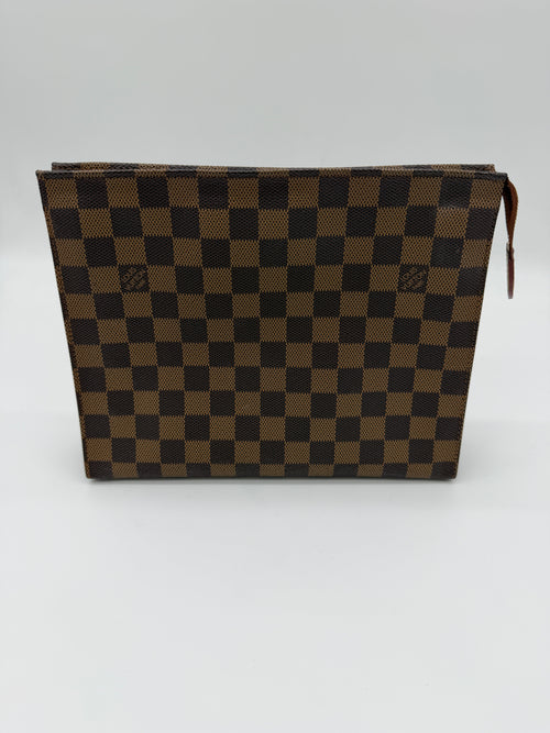 Louis Vuitton Damier Ebene Toiletry 26